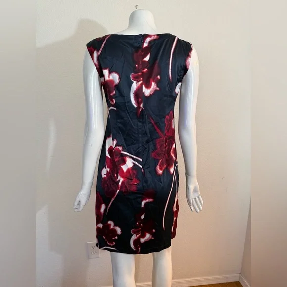 Ann Taylor Black Sleeveless Midi Dress with Burgundy Floral Print and Tie-Waist - Picture 2 of 9